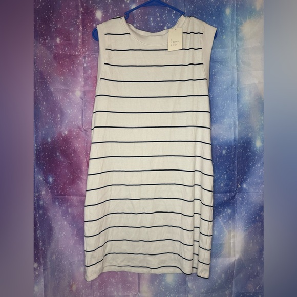 A new day striped dress - Picture 1 of 3